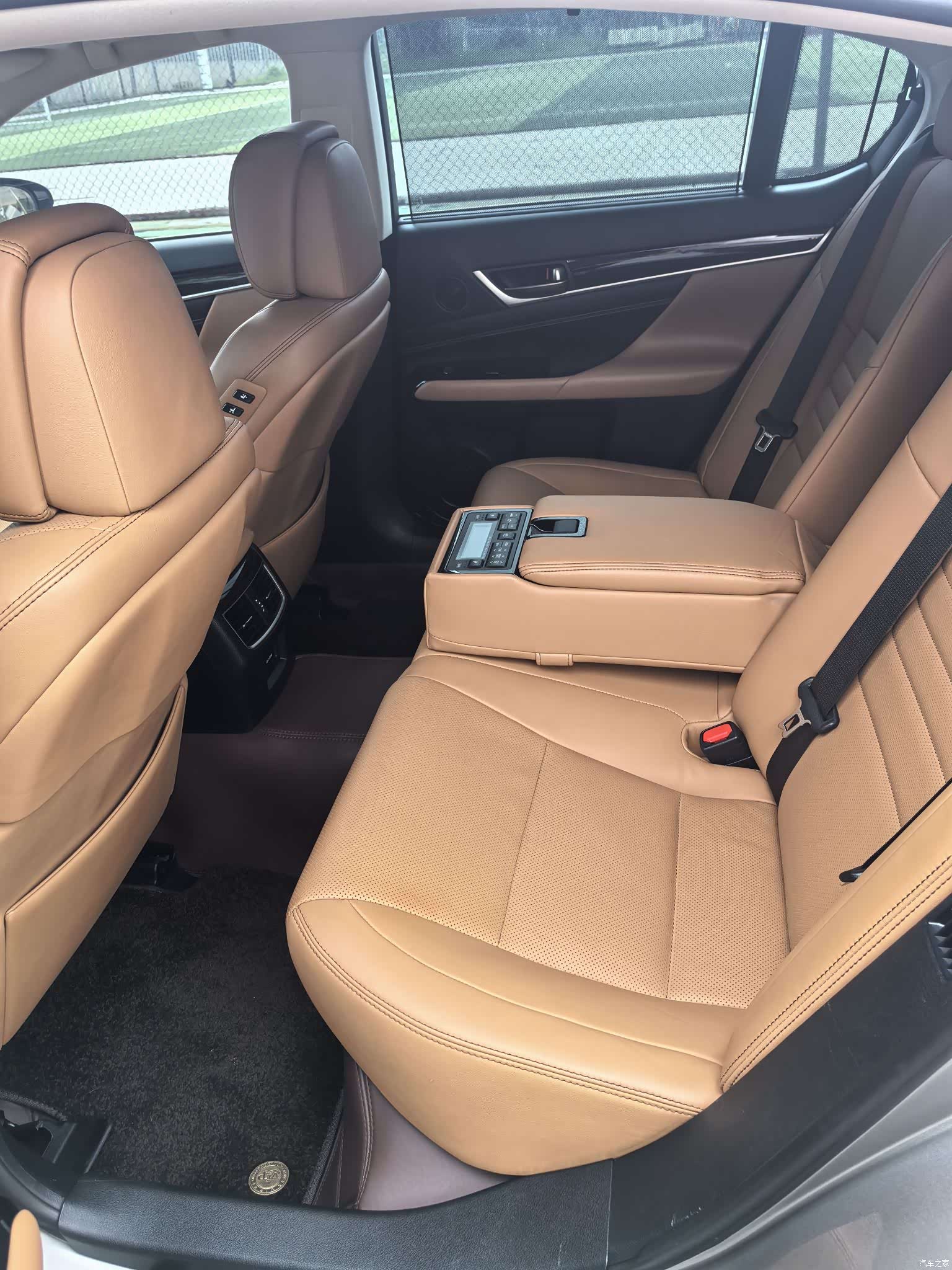 Lexus GS, 2018 11