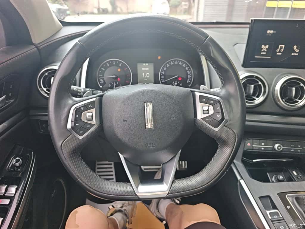 WEY VV5, 2018 11