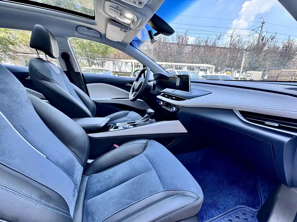 Buick Slightly blue 6