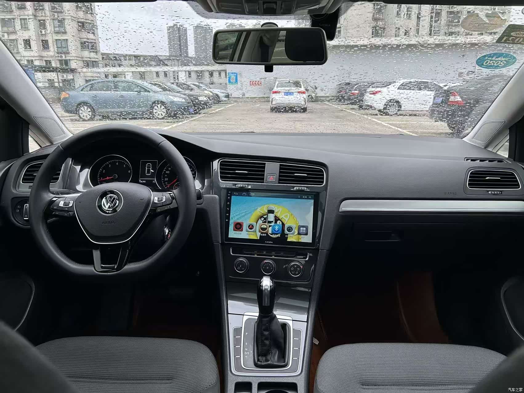 Volkswagen Golf, 2017 все фото