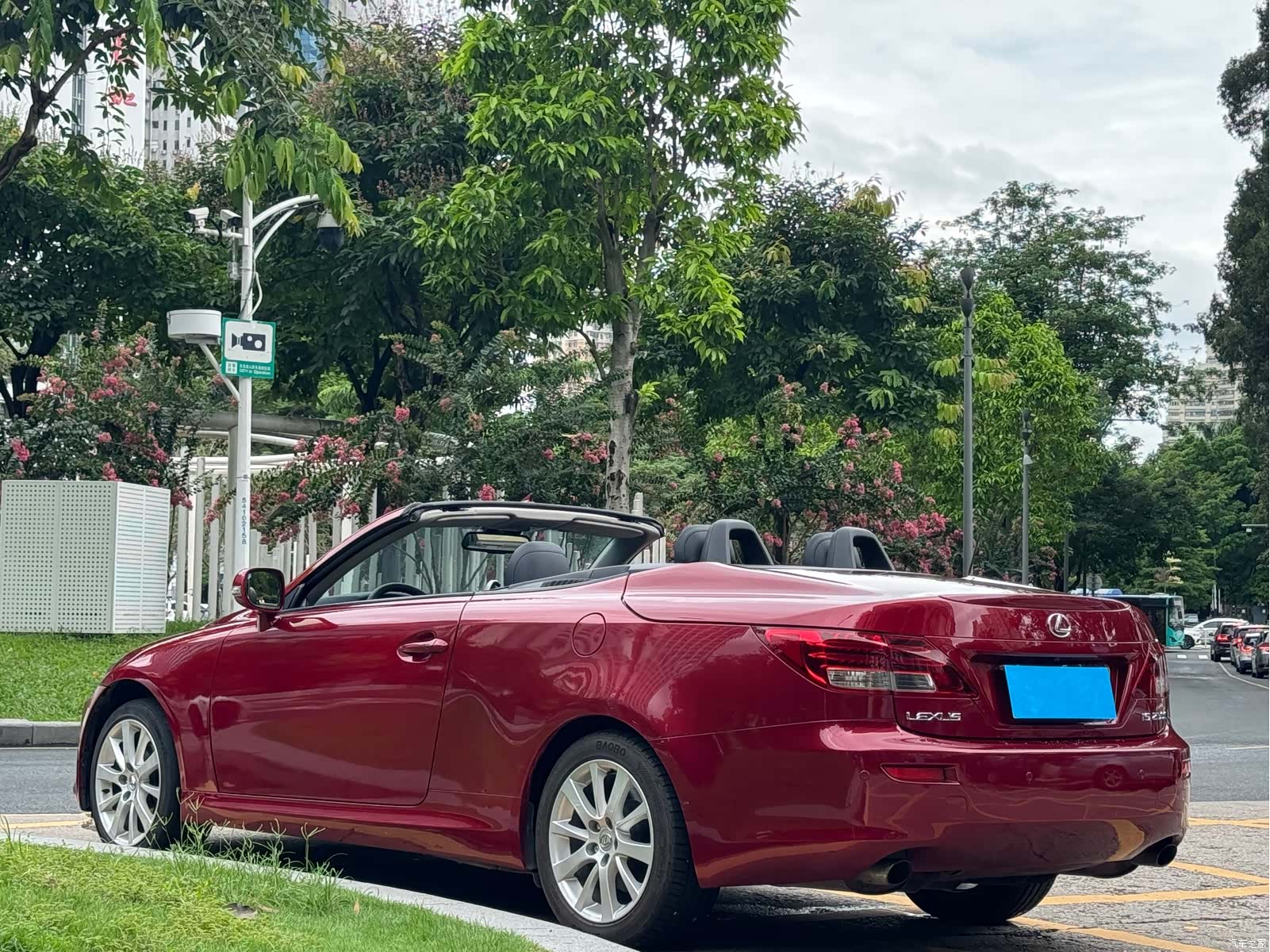 Lexus IS, 2011 12