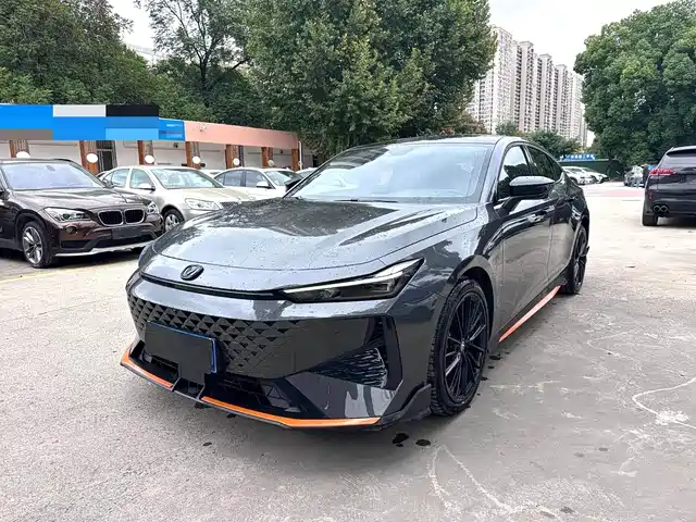 Changan UNI-V 2026 — купить из Китая под заказ