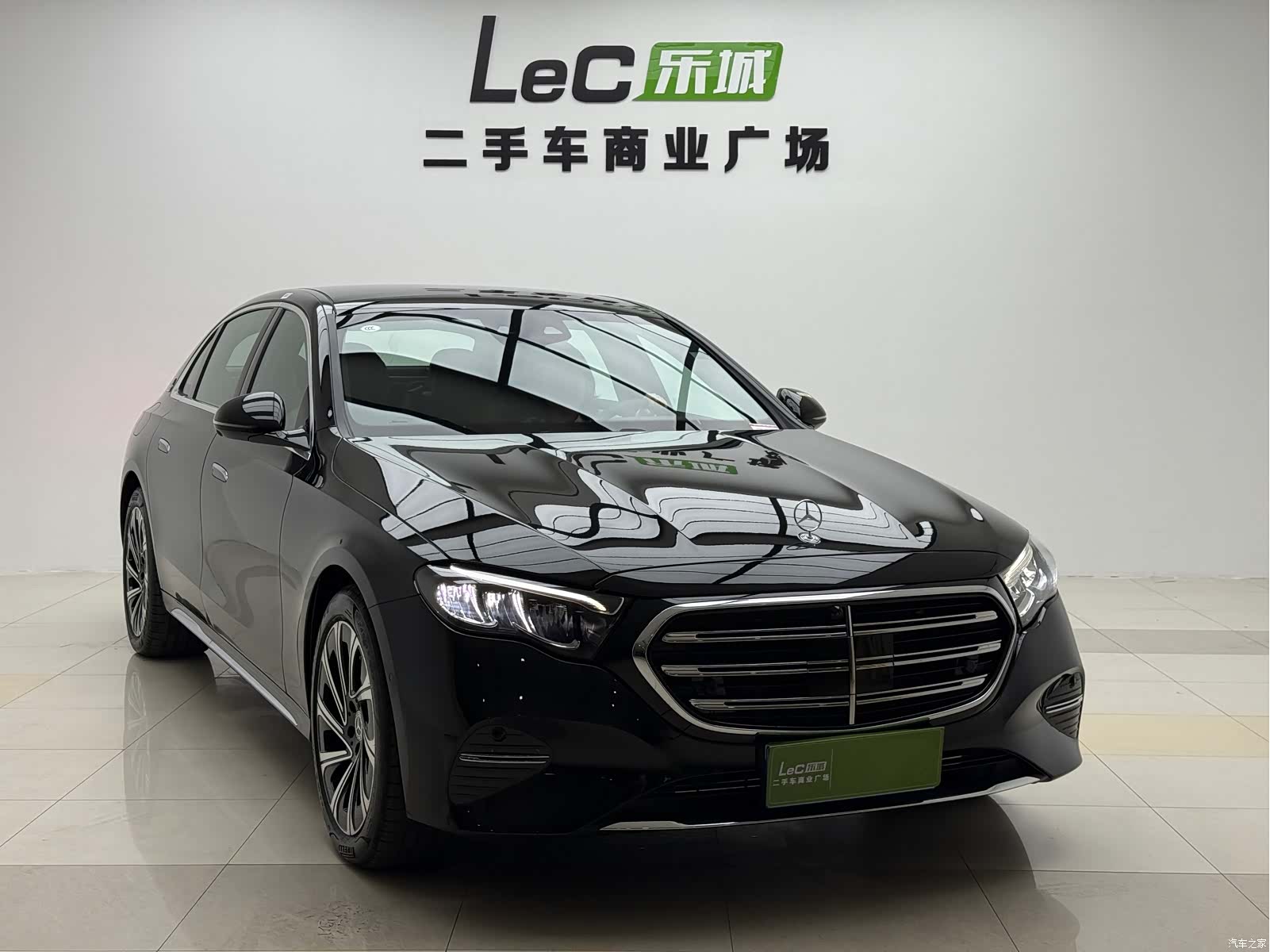 Mercedes-Benz E-Class, 2024 3
