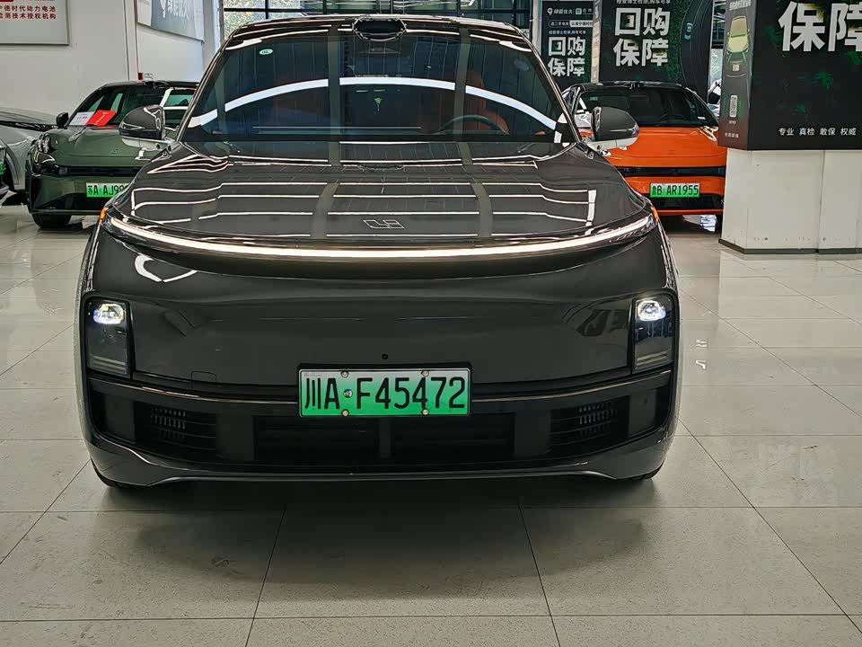 Li Auto Ideal L8
