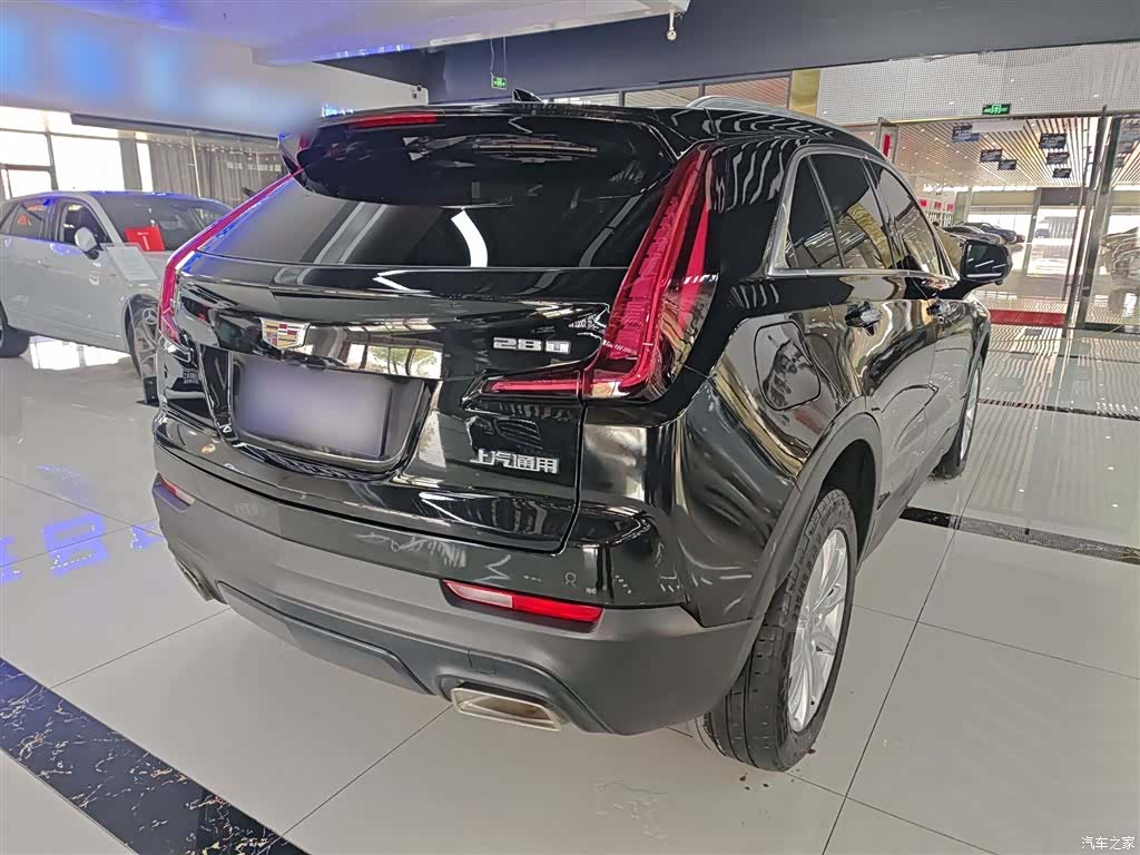 Cadillac XT4, 2023 7