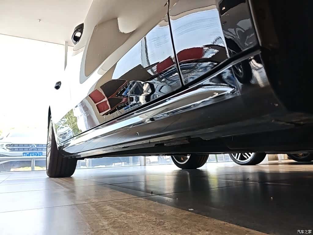 Audi A7L, 2025 21