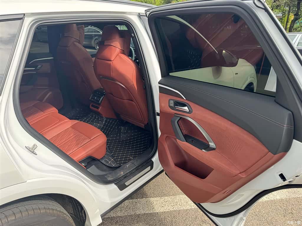 Audi Q5L, 2026 25