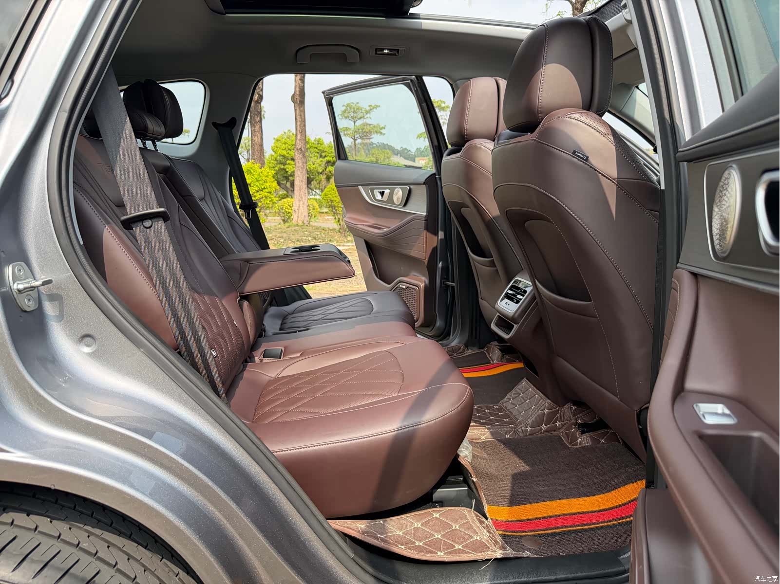 Chery Tiggo 8, 2024 15
