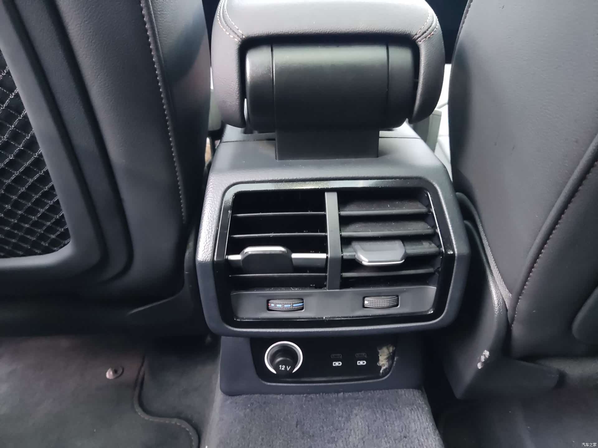 Audi Q3, 2021 13