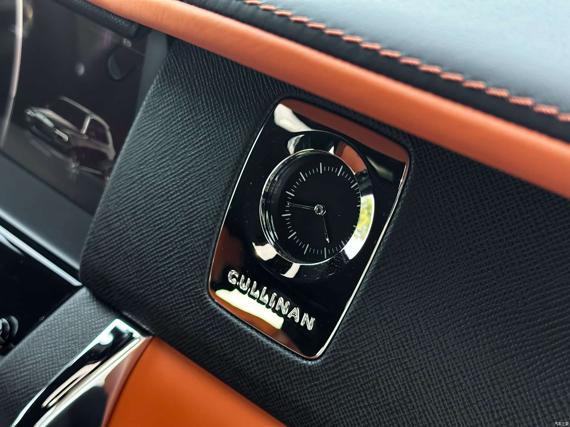 Rolls-Royce Cullinan, 2025 16