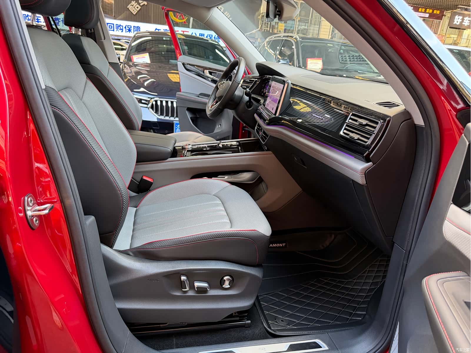Volkswagen Teramont X, 2023 21