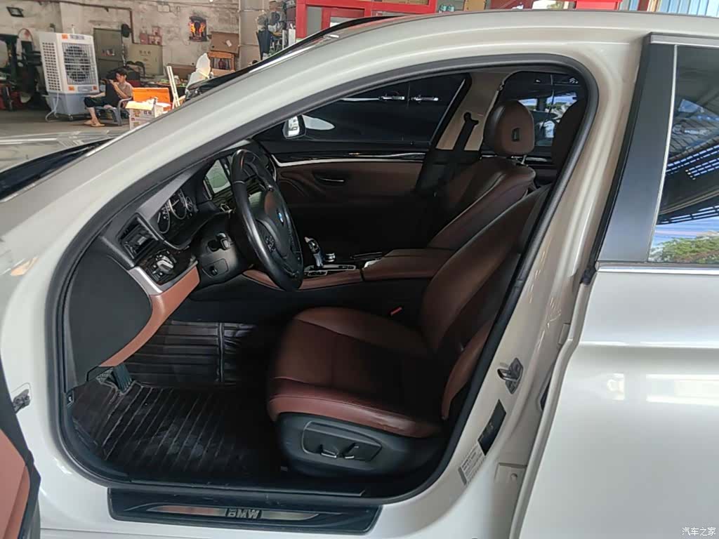BMW 5 Series, 2016 15
