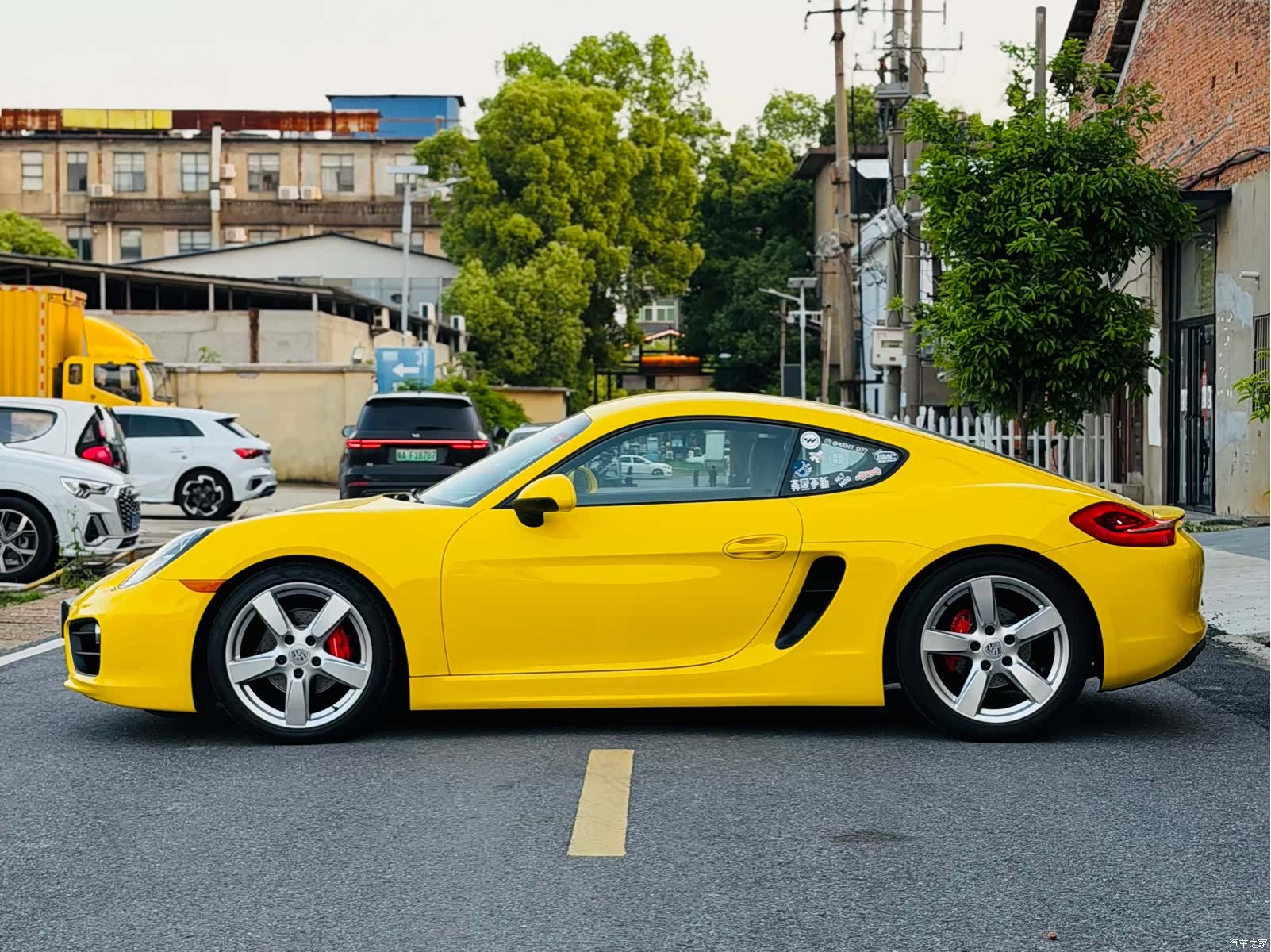 Porsche Cayman, 2014 7