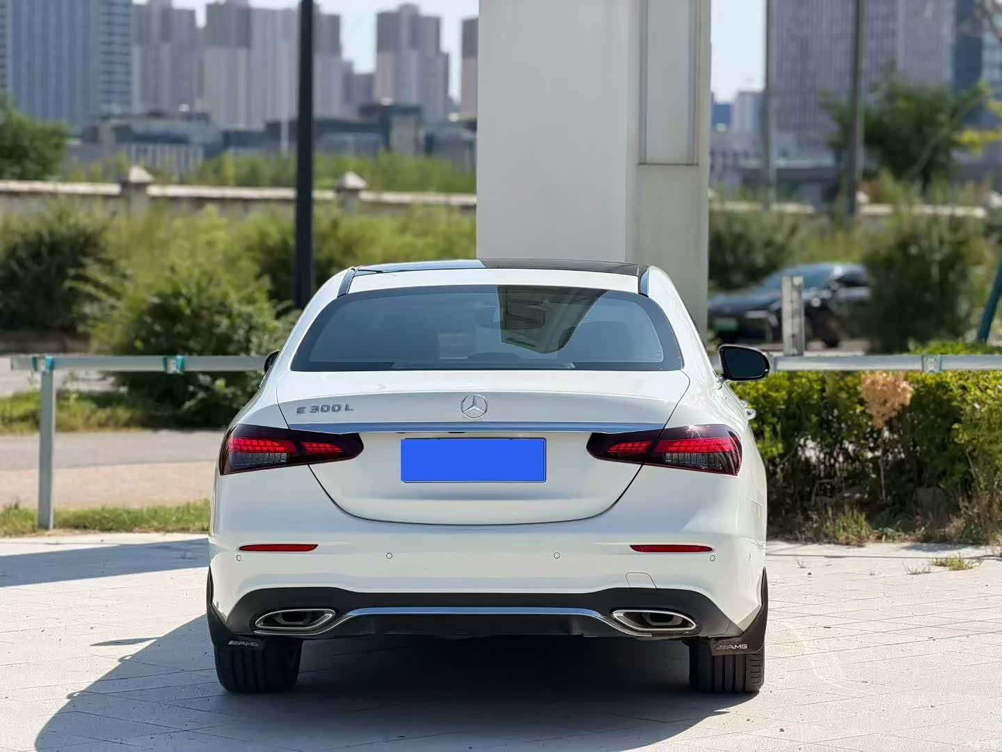 Mercedes-Benz E-Class, 2023 8
