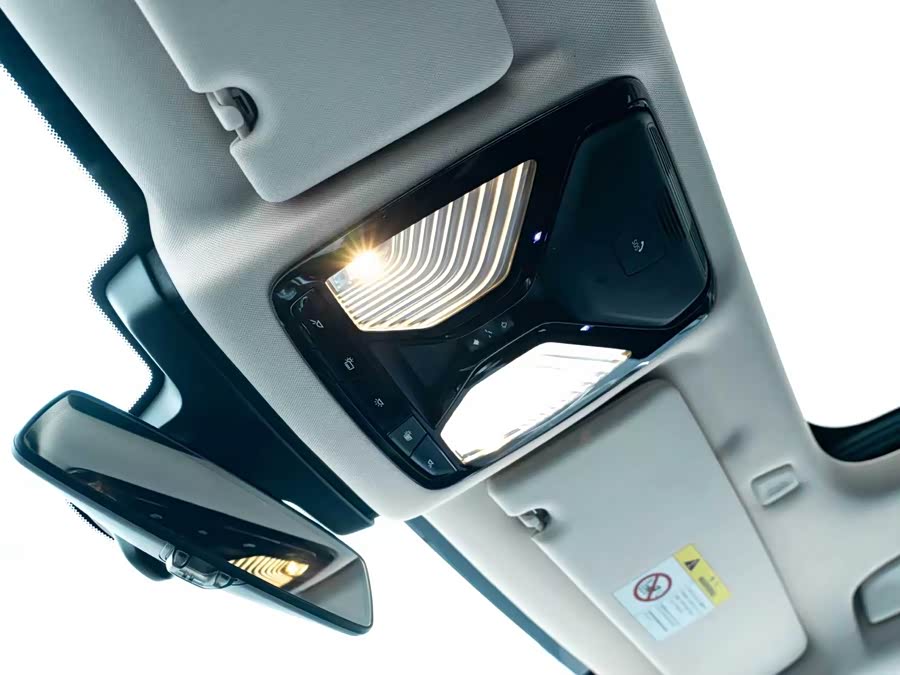 BMW 5 Series 2018, фото 13