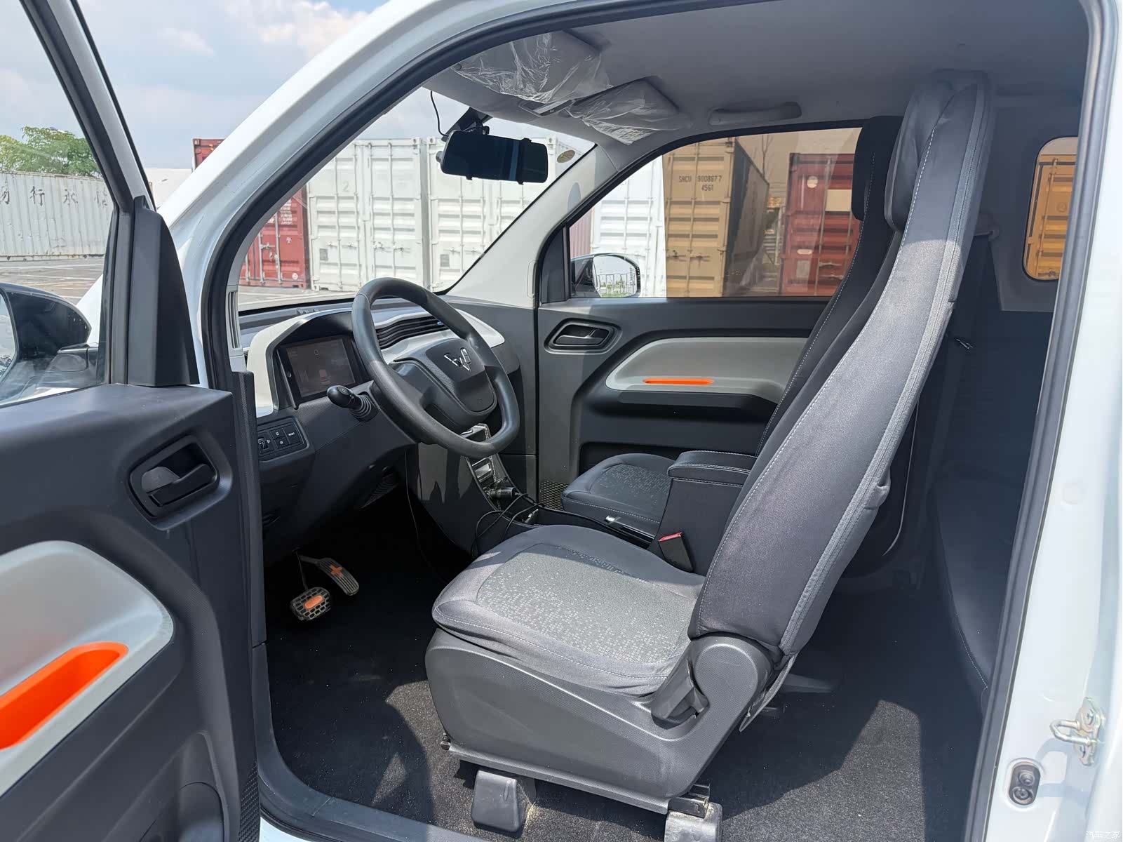 Wuling MINIEV, 2022 7