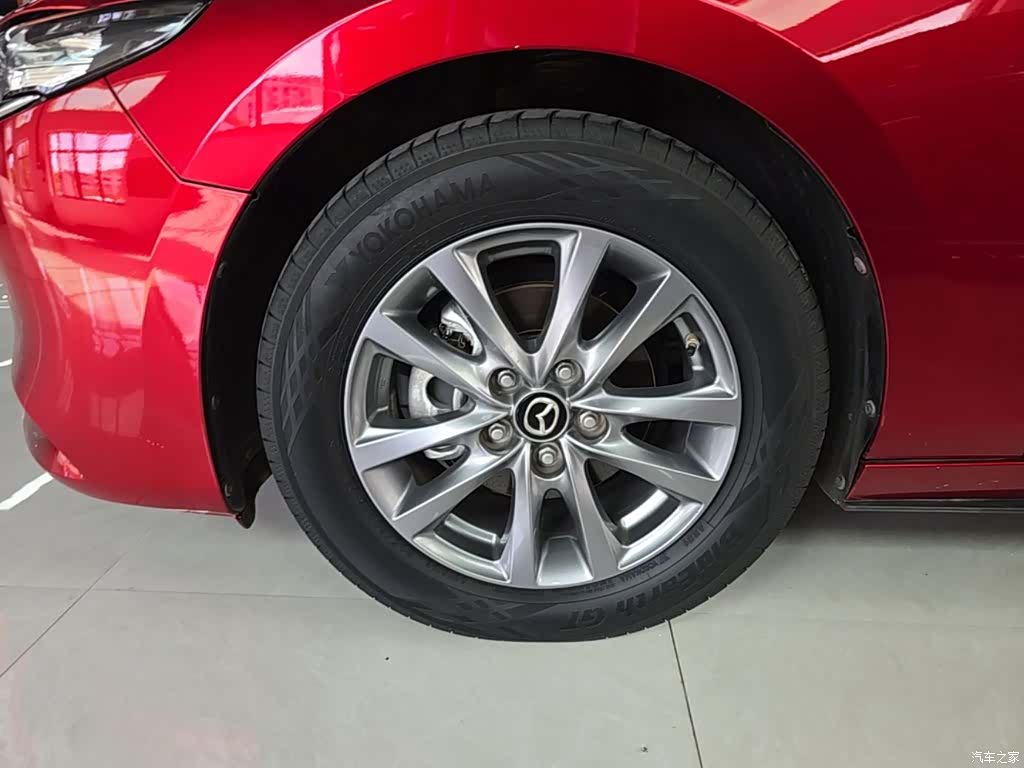 Mazda Mazda3, 2022 23