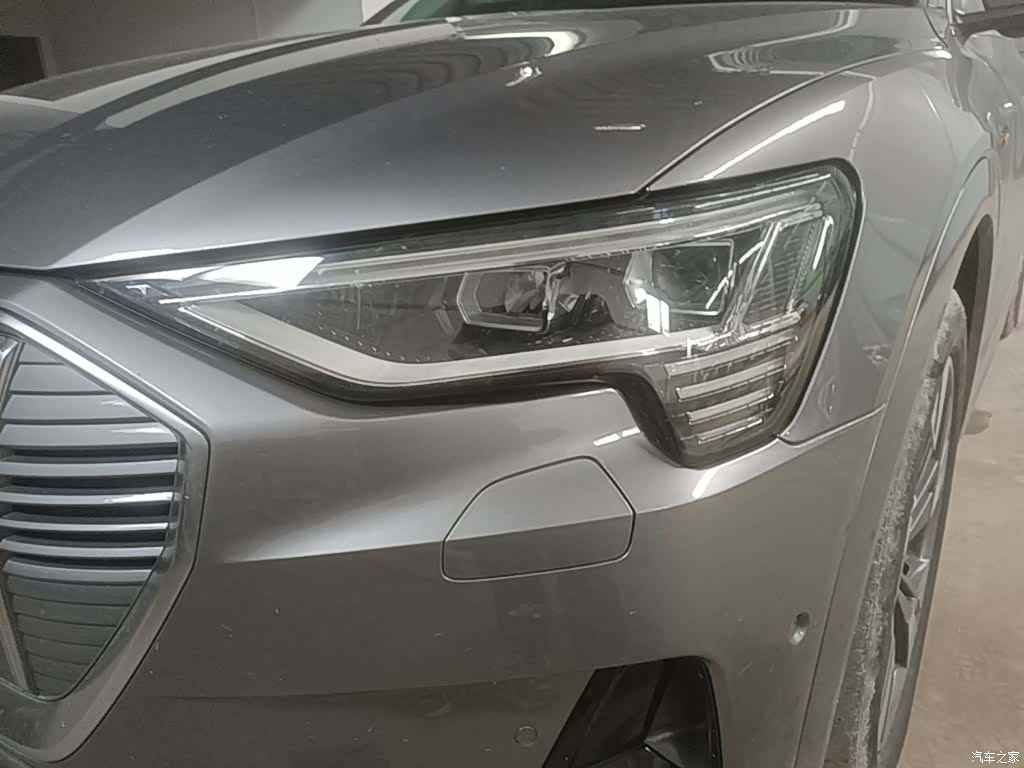 Audi e-tron, 2020 18