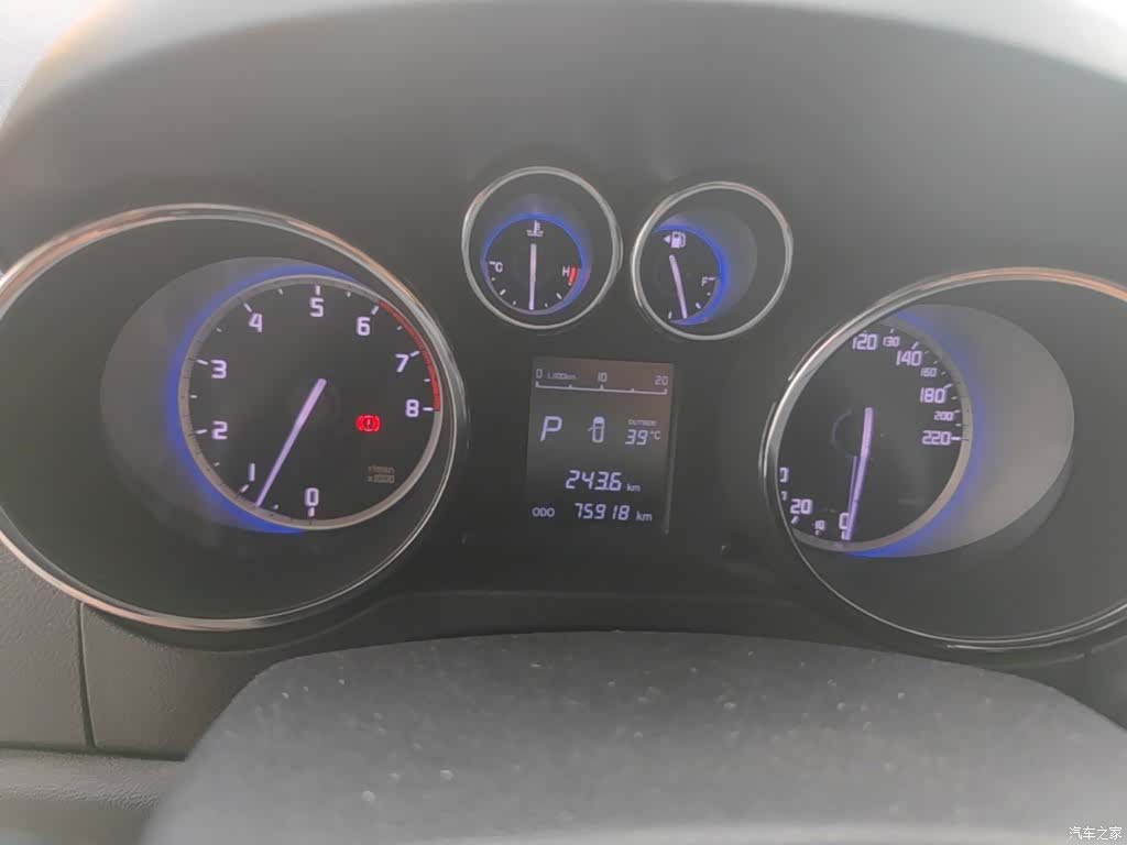 Changan CS35, 2017 12