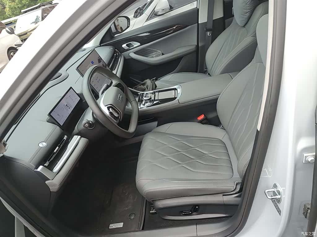 Geely A7, 2025 15