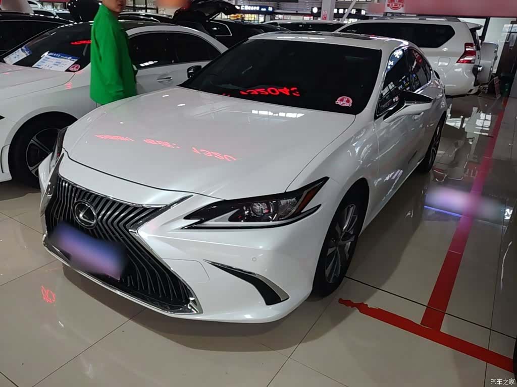 Lexus ES, 2019 2