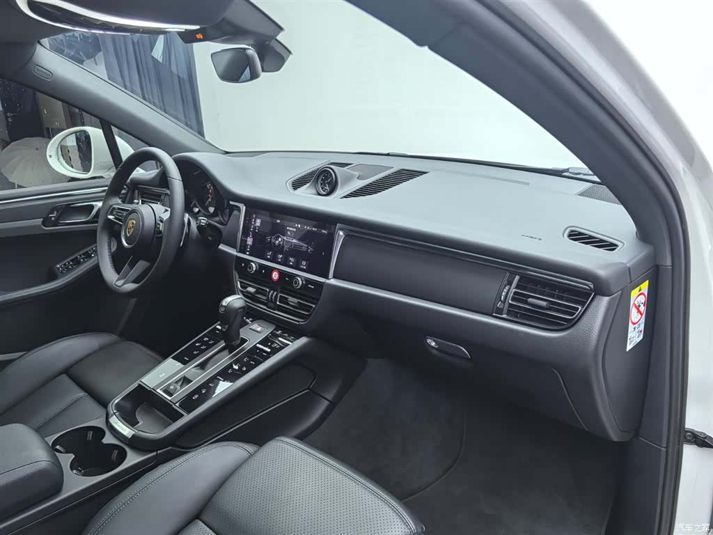 Porsche Macan, 2024 24