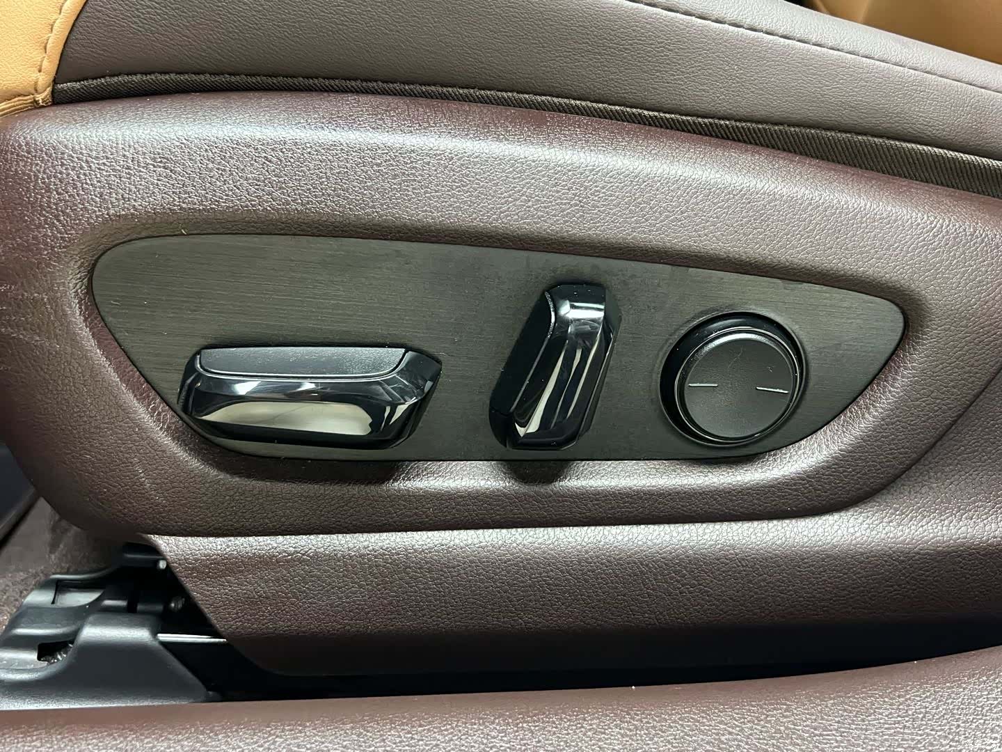 Lexus ES, 2019 19