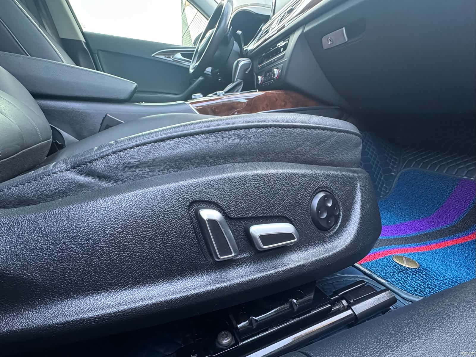 Audi A6L, 2016 28
