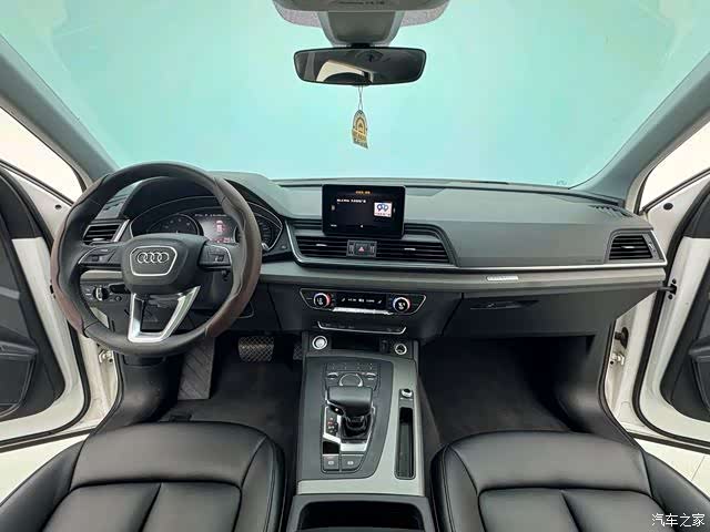 Audi Q5L, 2020 4