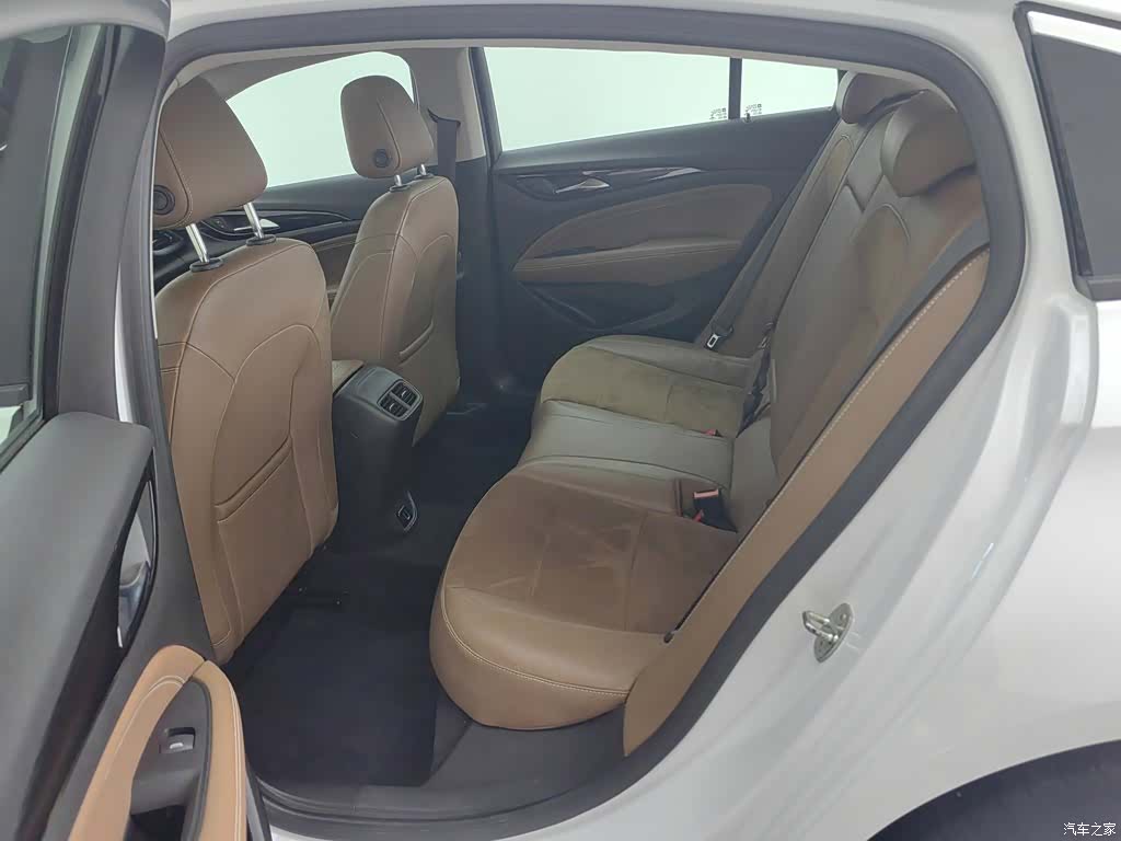 Buick Regal, 2018 15