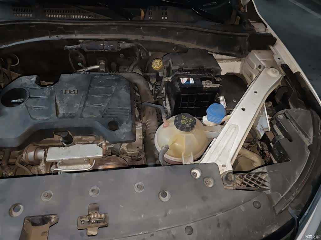 Roewe RX5, 2018 22