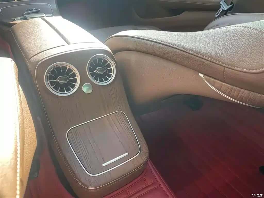 Mercedes-Benz E-Class, 2021 9