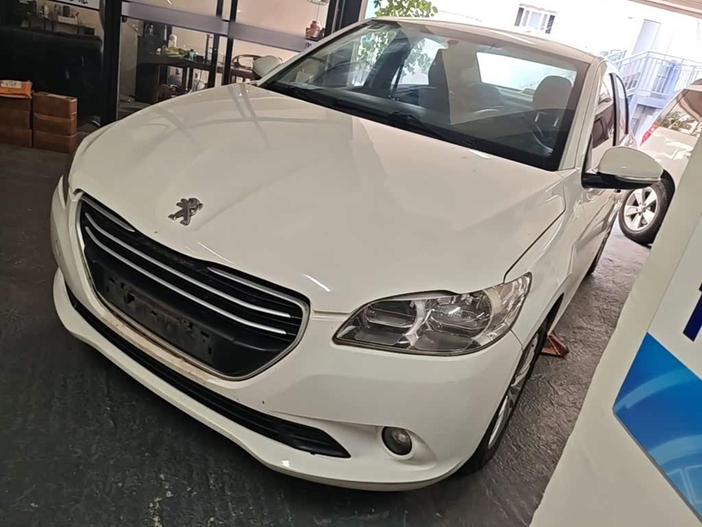 Peugeot 301
