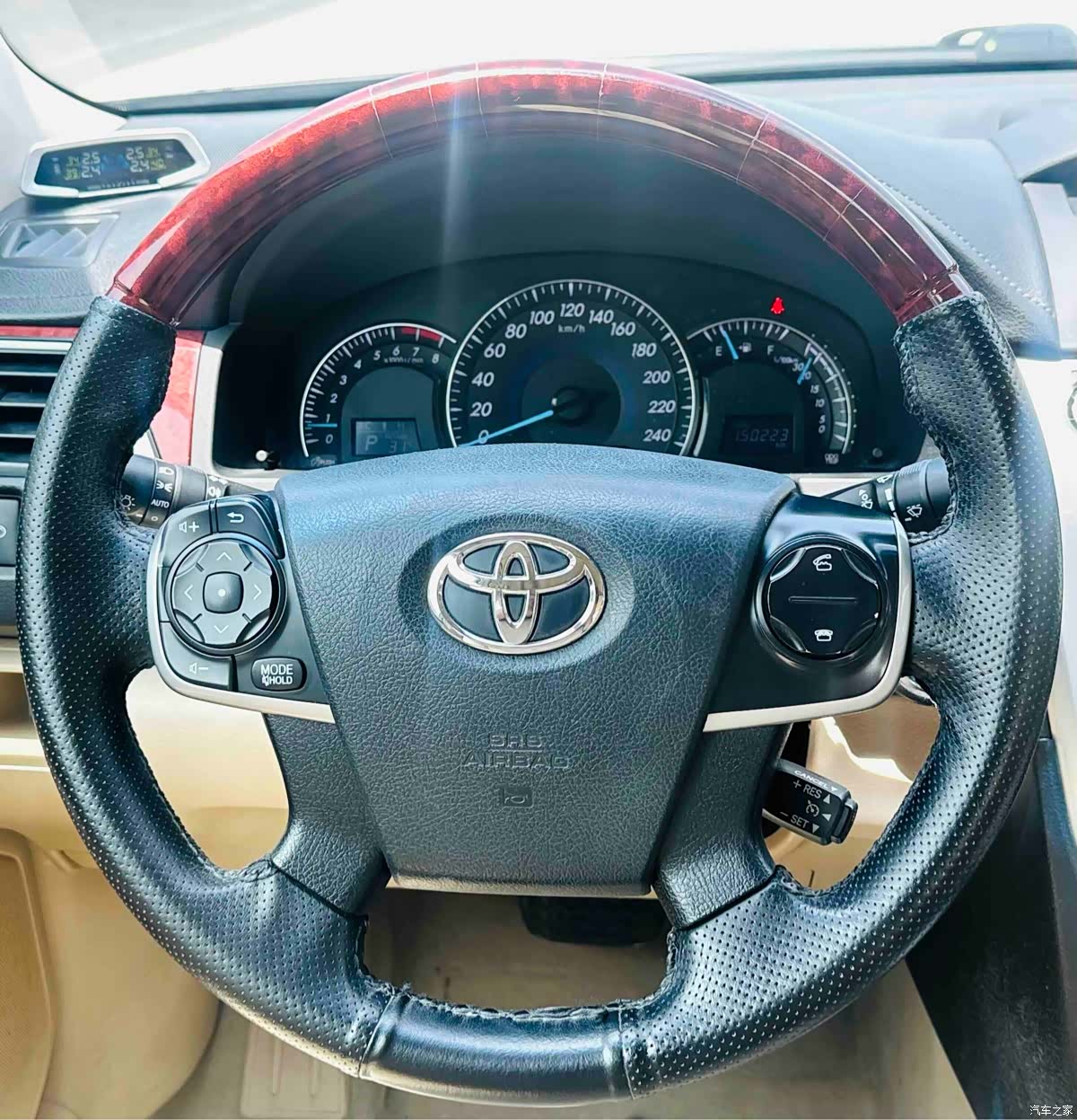Toyota Camry, 2012 16