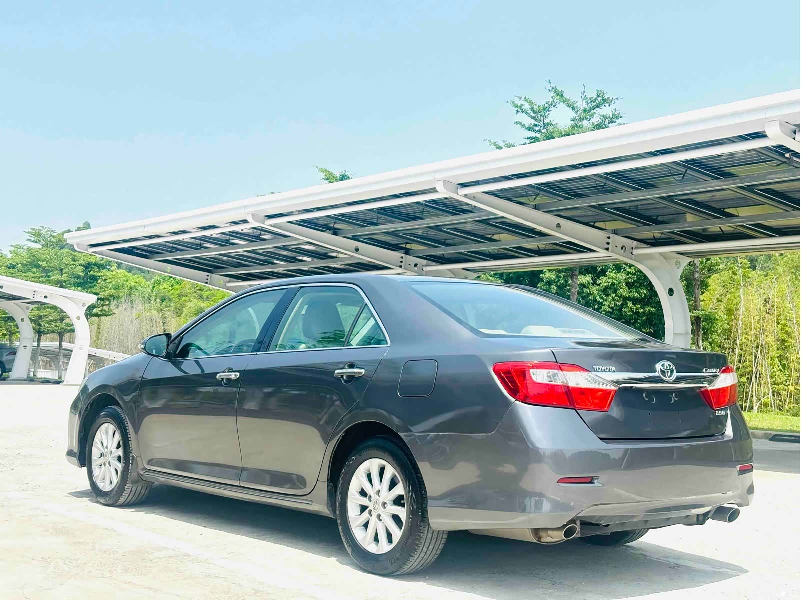 Toyota Camry, 2012 7