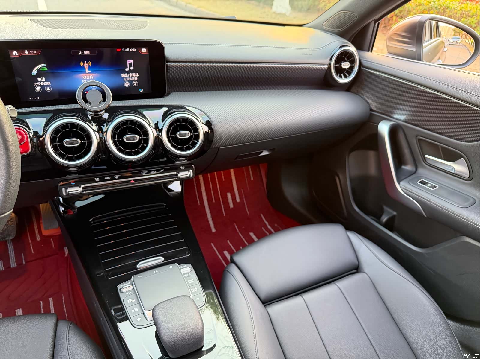 Mercedes-Benz A-Class, 2021 14
