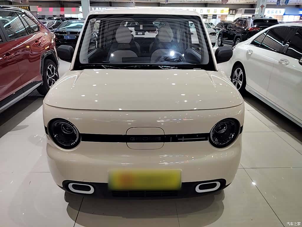Geely Panda, 2025 3