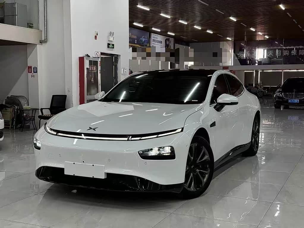 XPENG P7