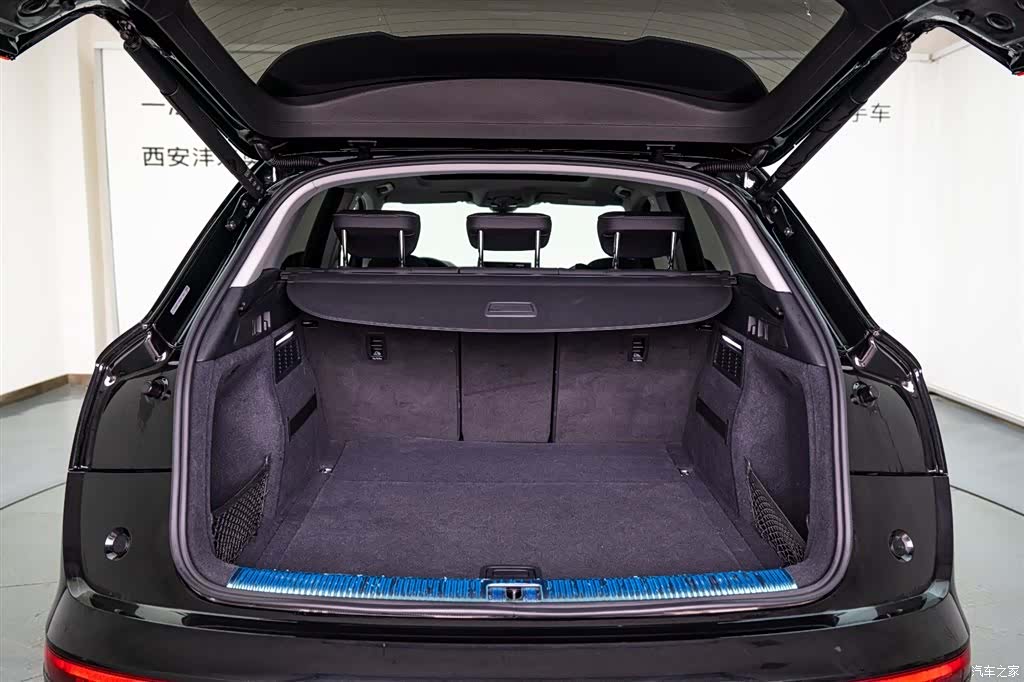 Audi Q5L, 2020 8