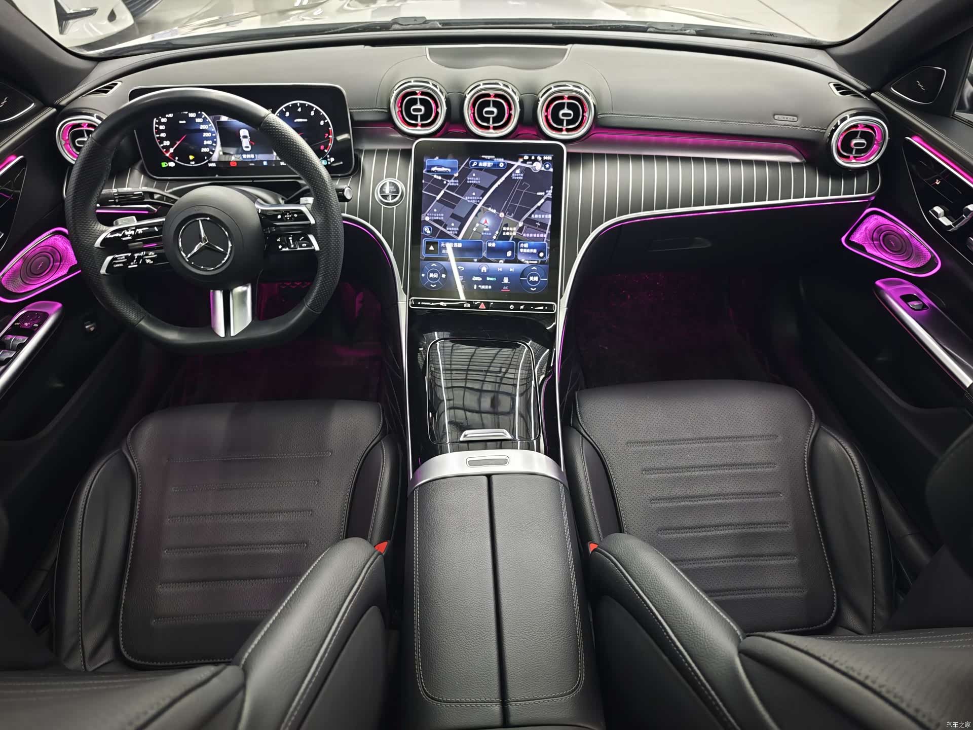 Mercedes-Benz C-Class, 2024 8