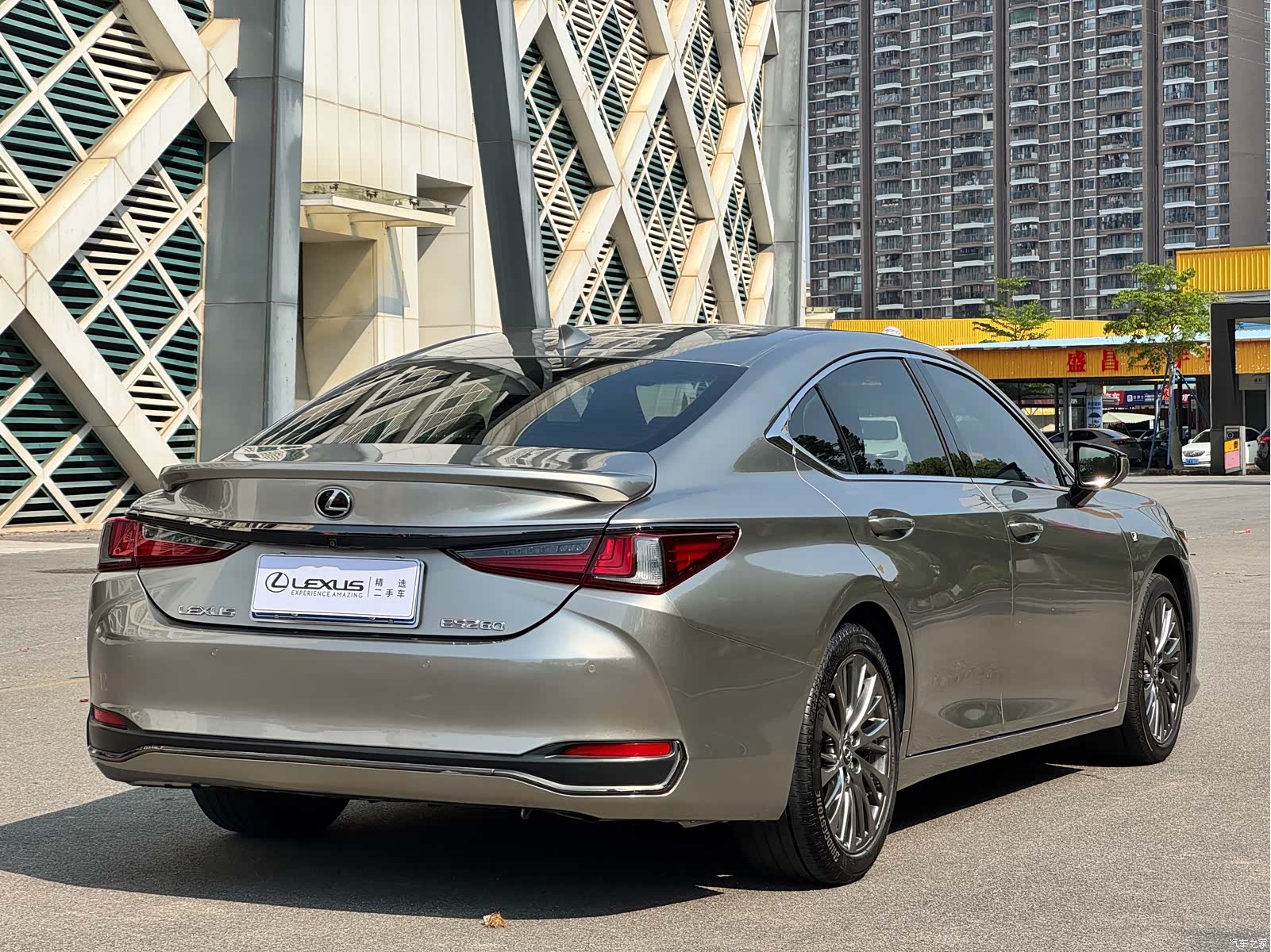 Lexus ES, 2018 6