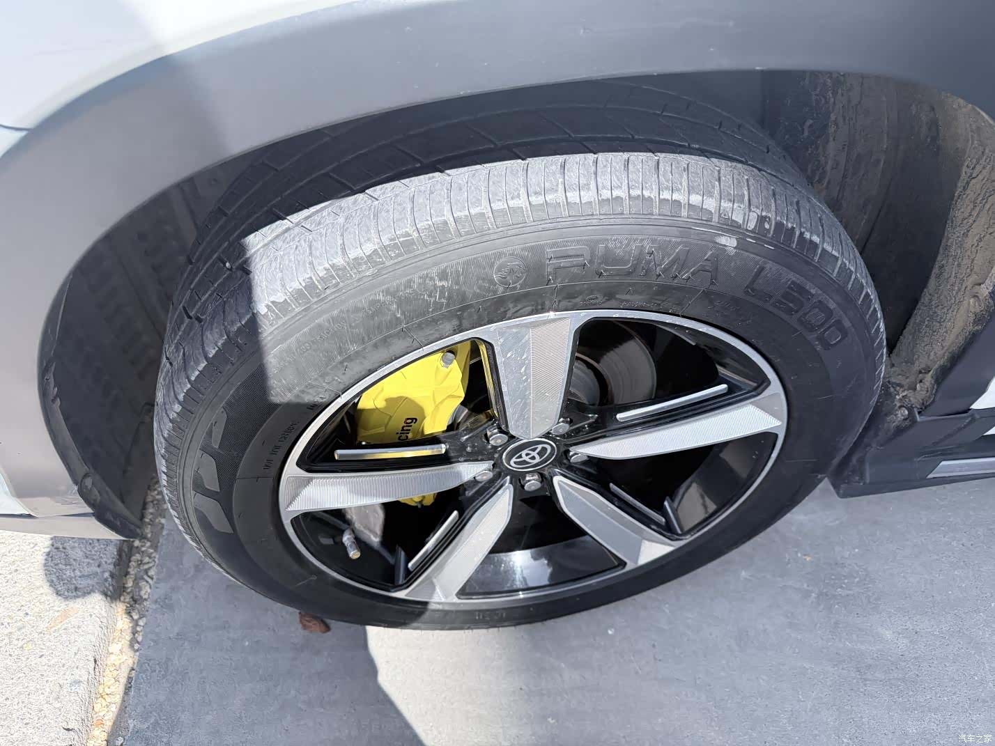 Toyota Highlander, 2019 все фото