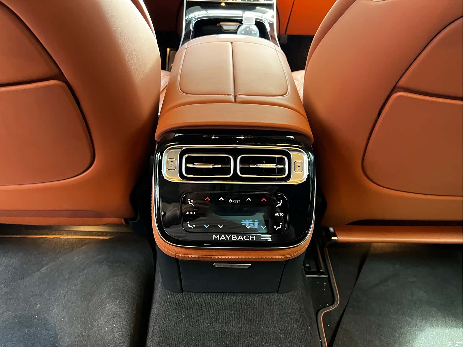 Maybach S-Class, 2024 17