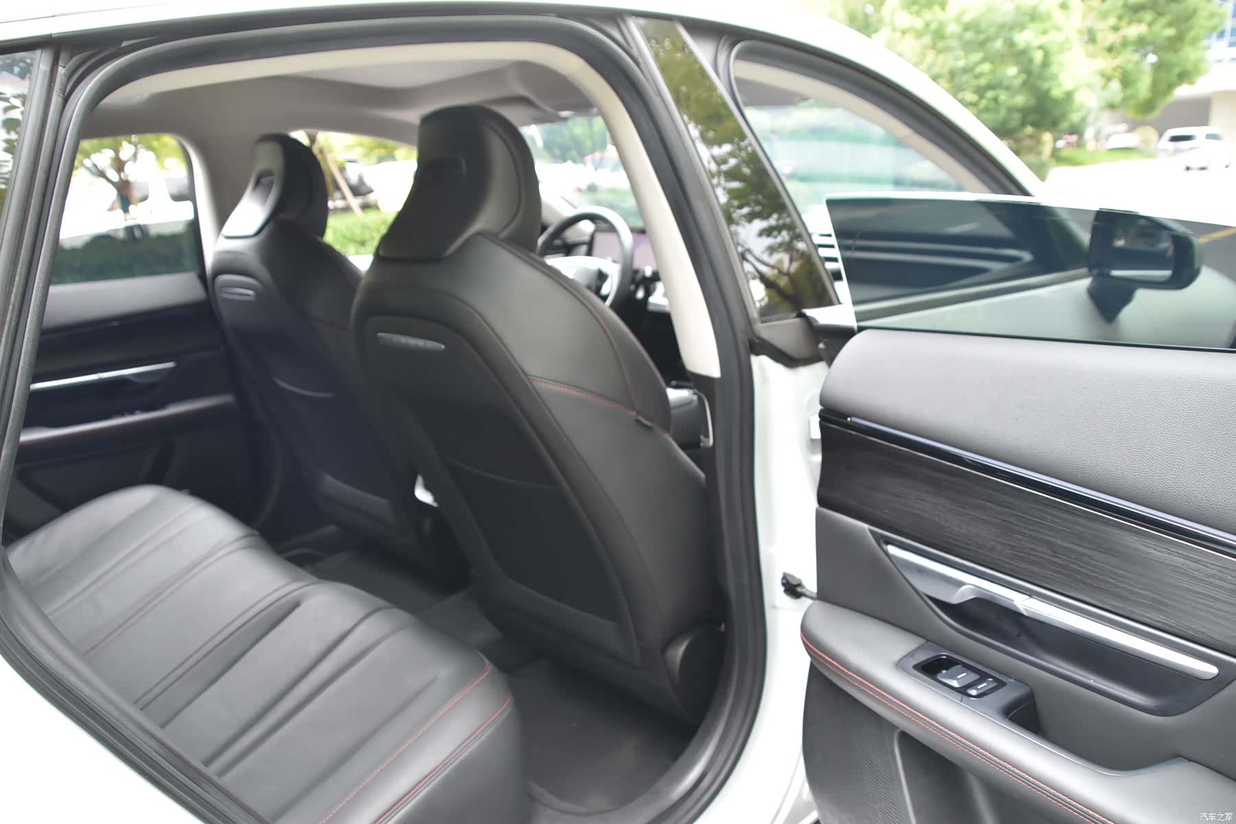 Xpeng P7, 2020 12
