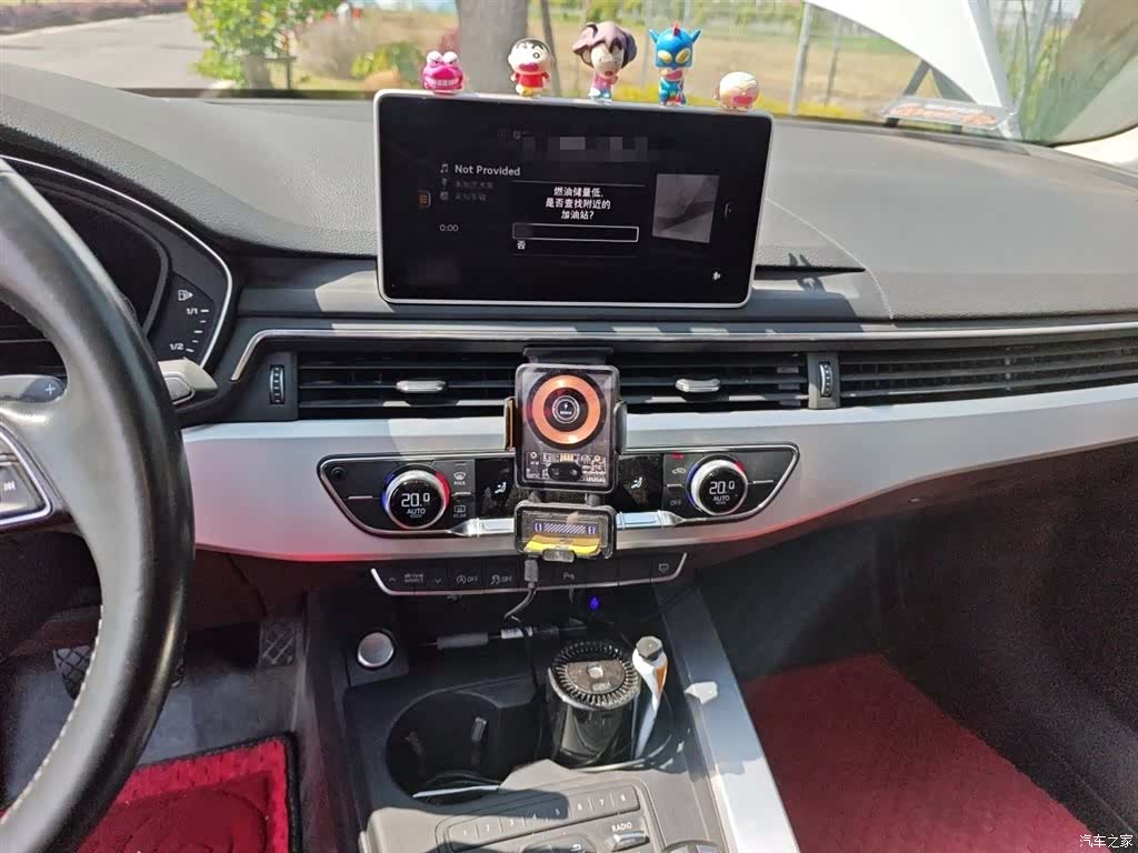 Audi A4L, 2018 6