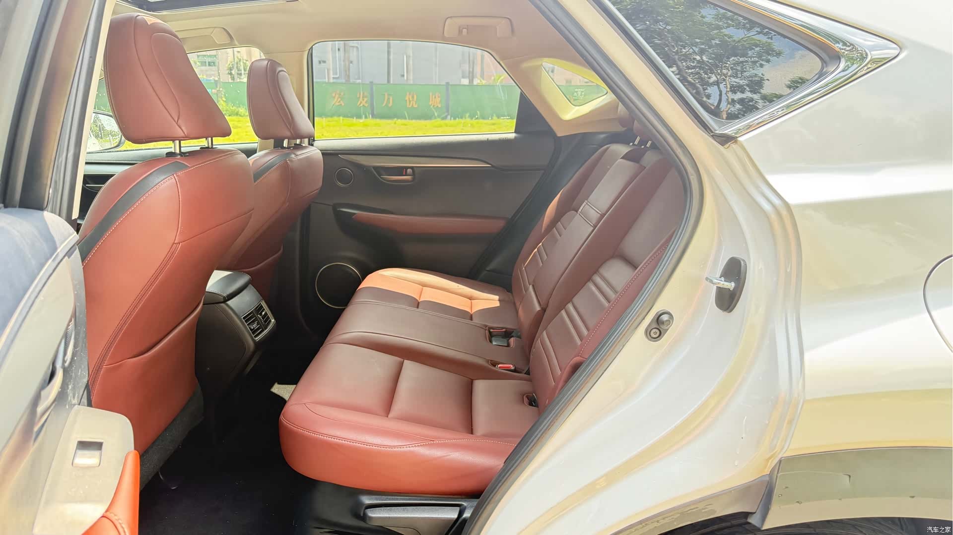 Lexus NX, 2016 8