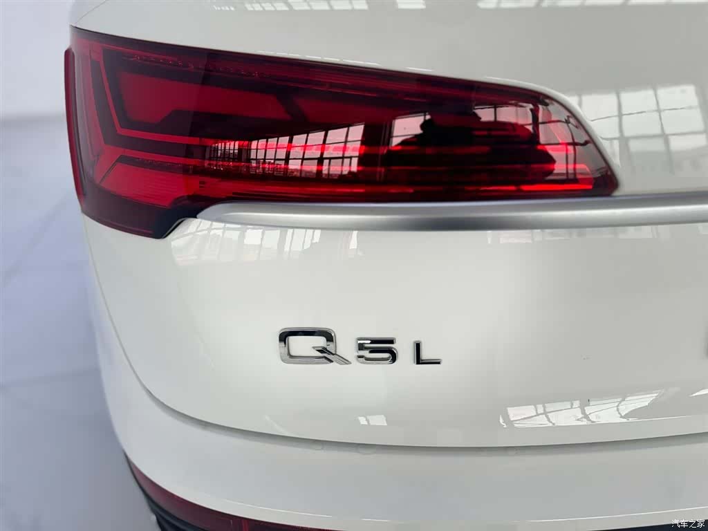Audi Q5L, 2023 9