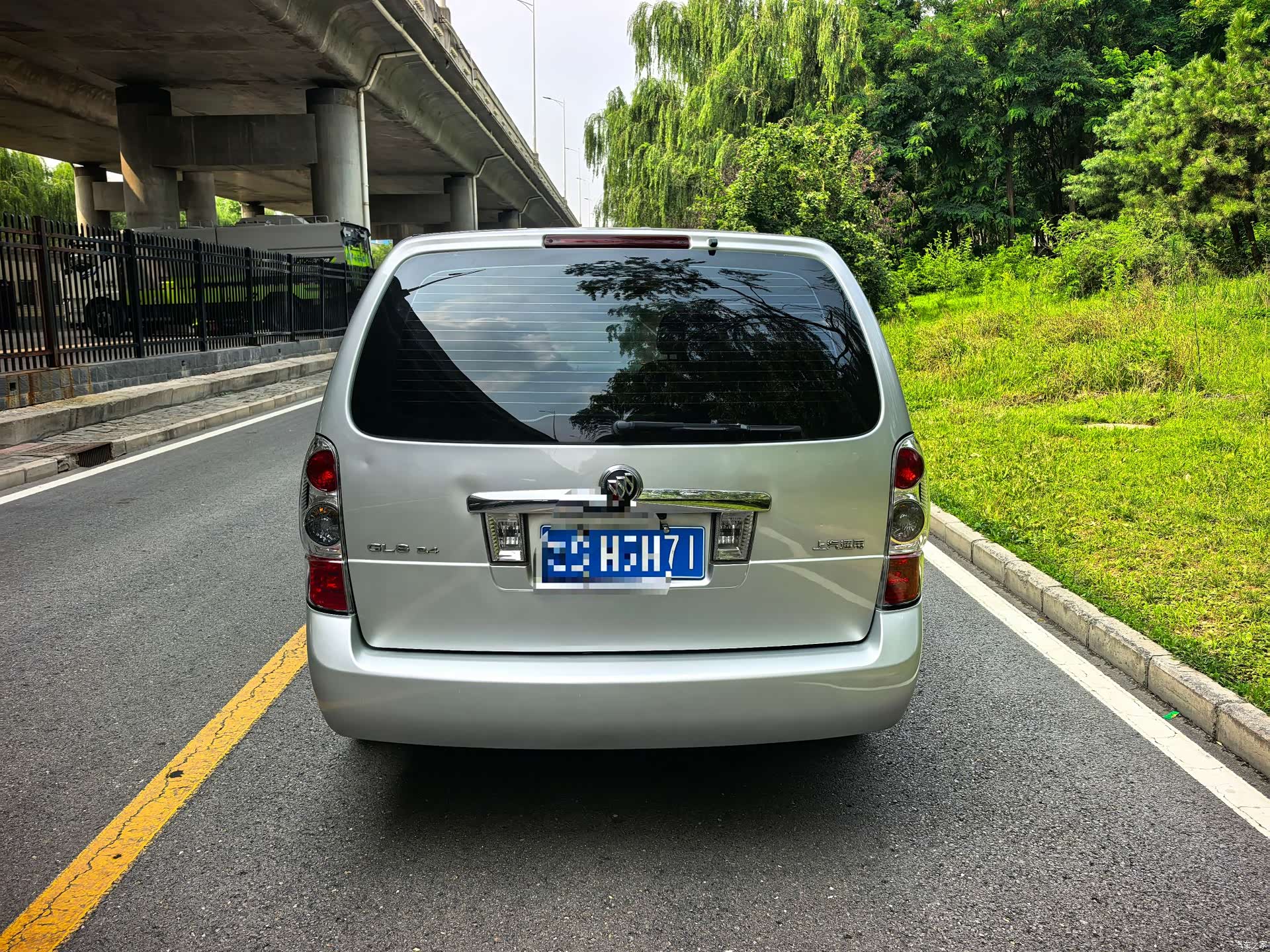 Buick GL8, 2017 все фото