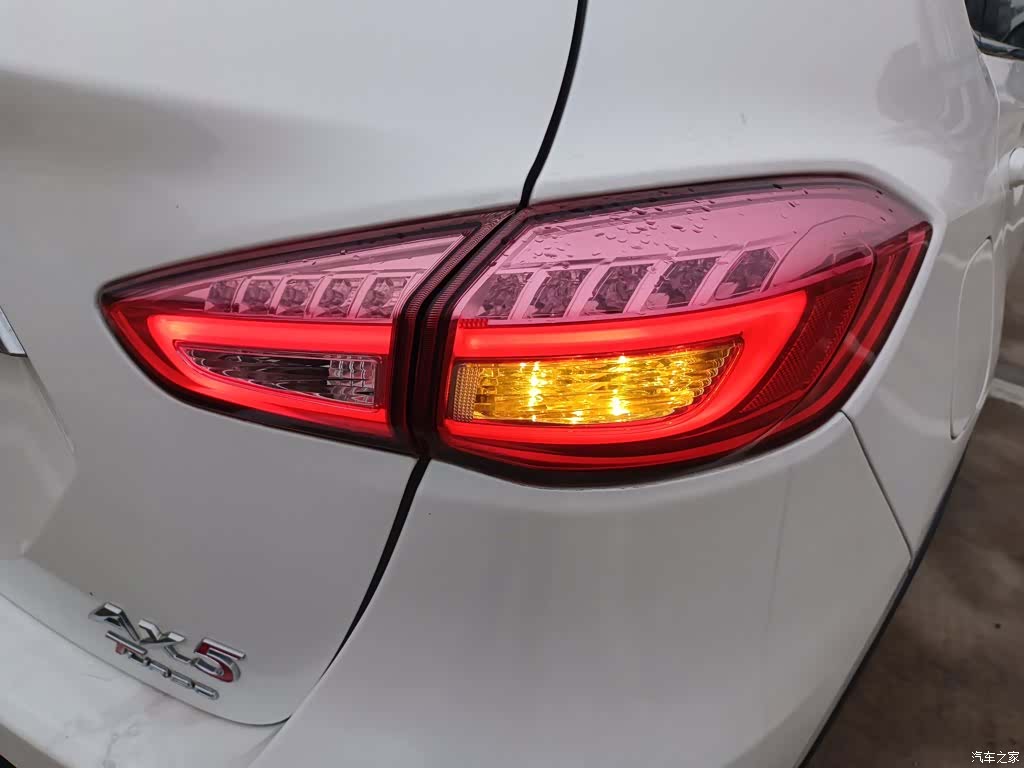 DongFeng AX5, 2017 24