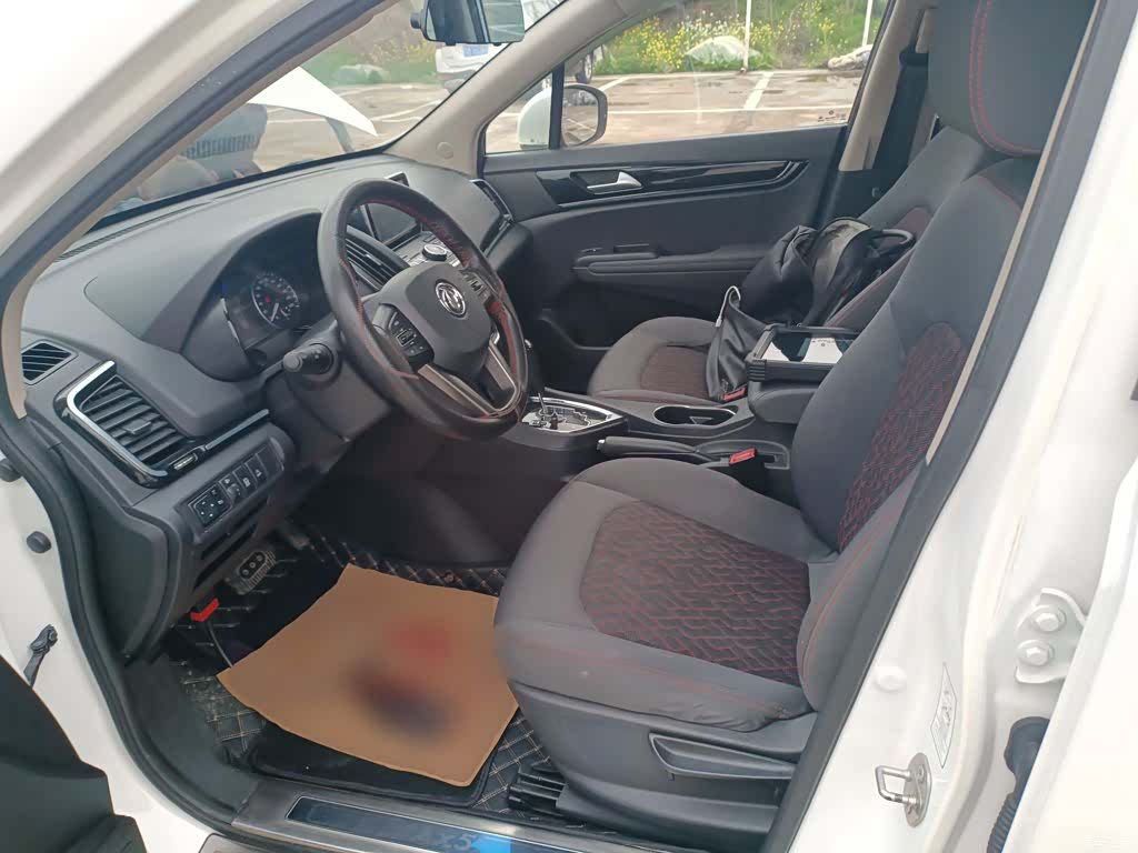DongFeng AX5, 2017 11